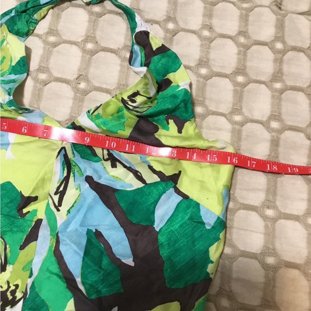 Floral Halter Top 100% silk - Picture 4 of 6